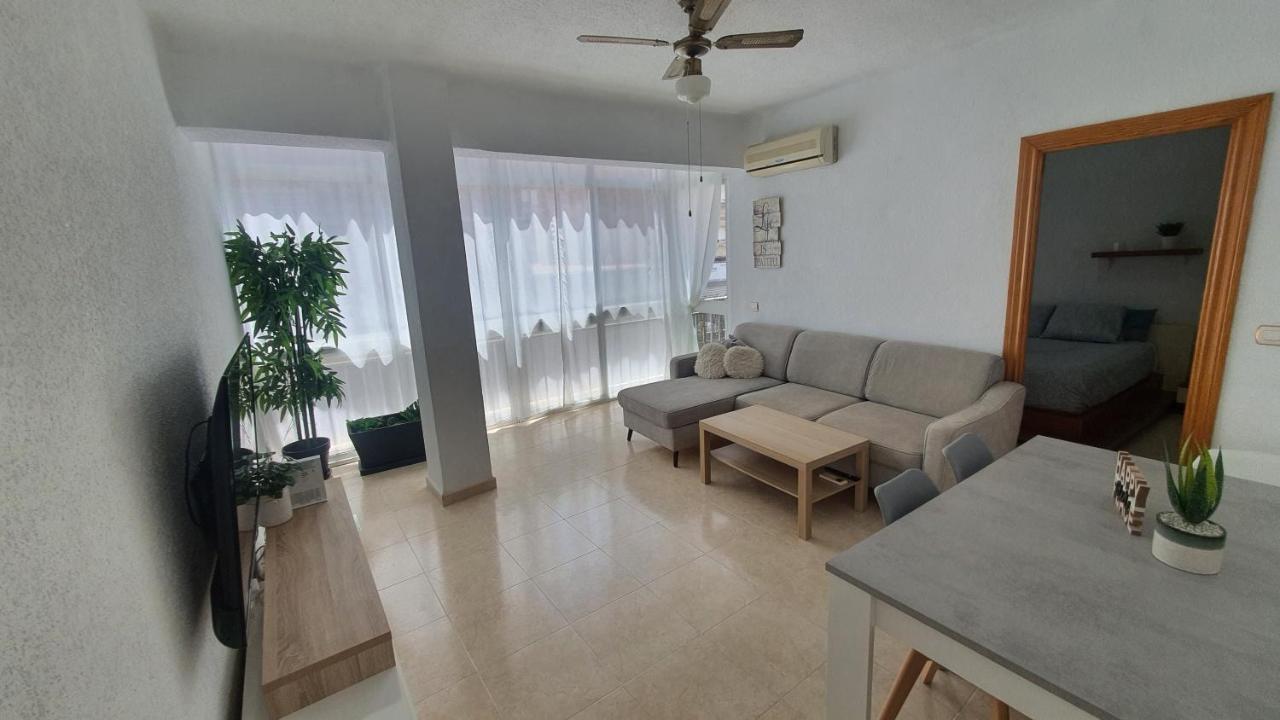 Apartamento Centro Playa Estacion De Tren مالقة المظهر الخارجي الصورة
