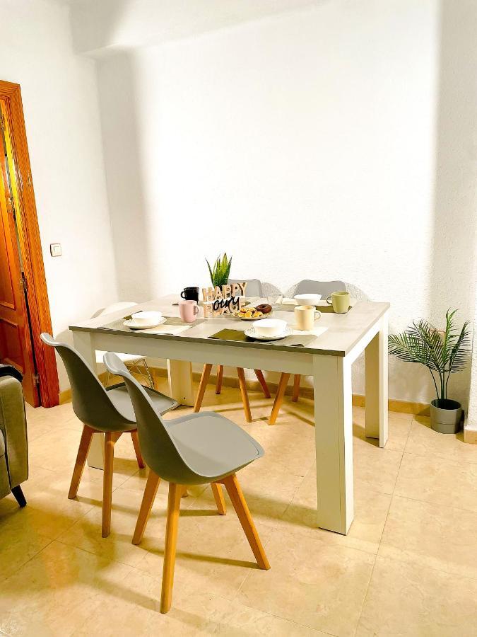 Apartamento Centro Playa Estacion De Tren مالقة المظهر الخارجي الصورة